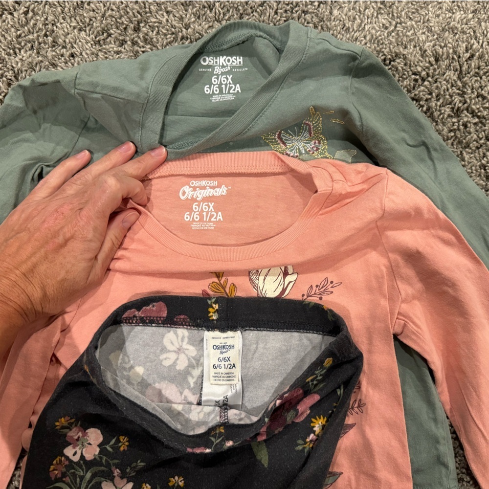 Girls OshKosh Fall bundle, size 5-6 - Picture 7 of 10